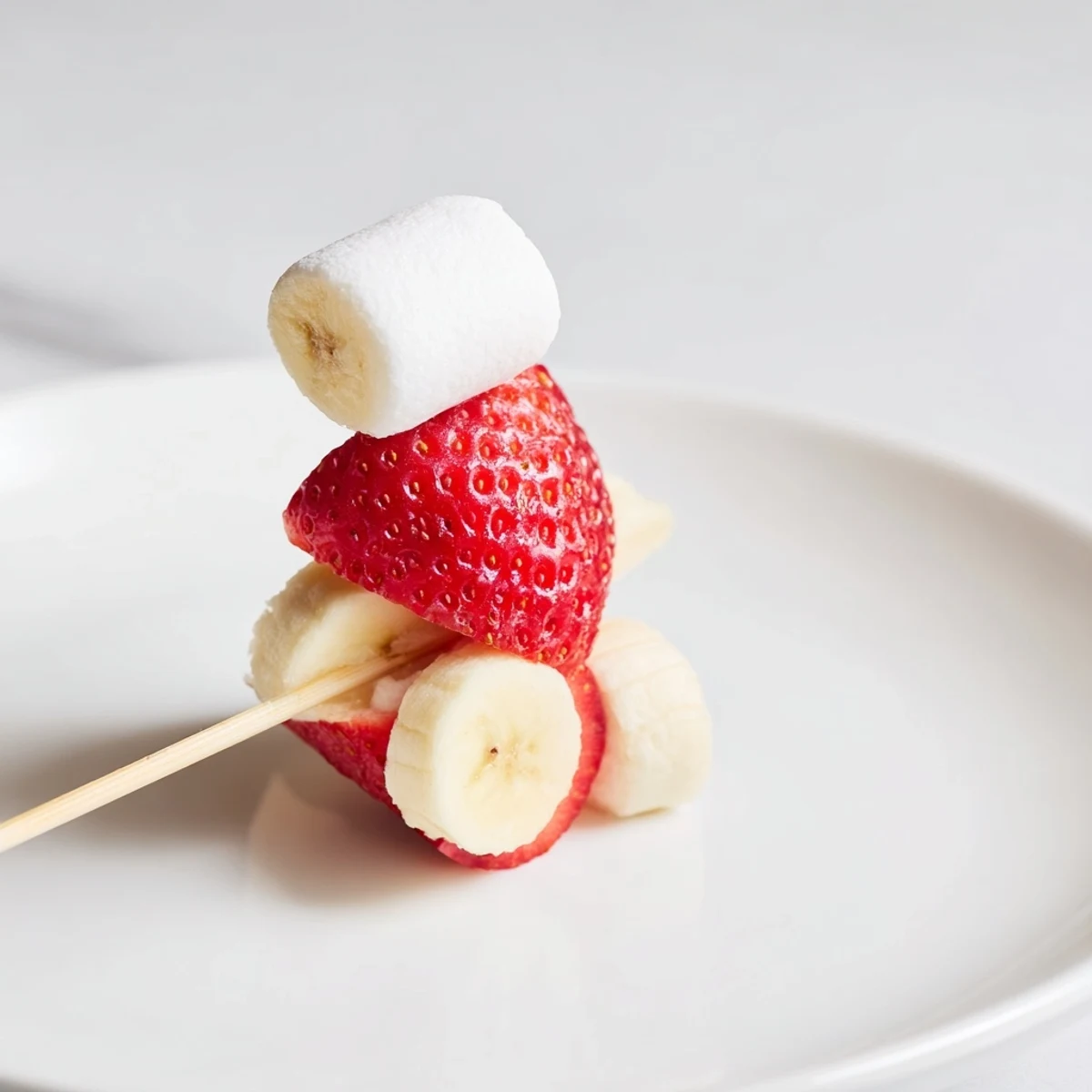 Easy-to-make Strawberry Banana Santa Sticks: Get the kids excited about this healthy, delicious treat.