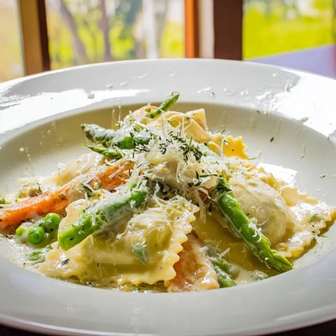 Chicken pot pie ravioli bake